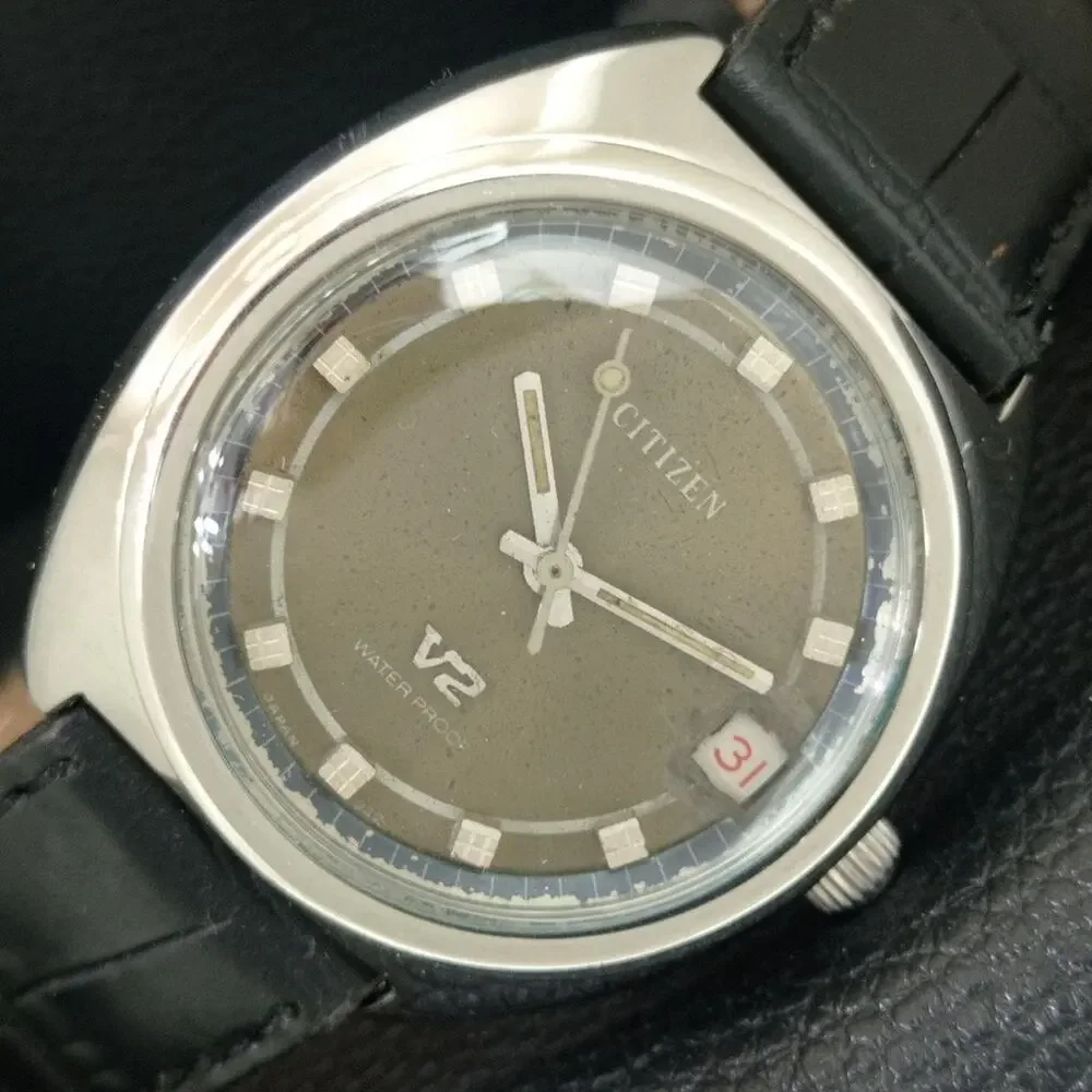 Vintage 1971 Citizen Manual Wound Mens Silver Watch W/Date & Green accents